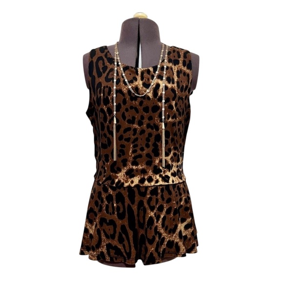 Vince Camuto Tops - Vince Camuto Leopard Print Sleeveless Peplum Ruffle Blouse Size Small